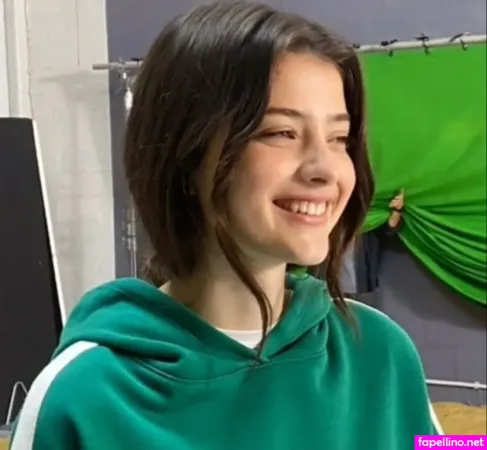 Blanca Soler OnlyFans Thumbnail #emOCPscRAr