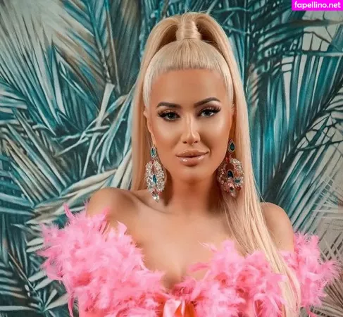 Blanche Summer OnlyFans Thumbnail #IePDLYYNp7