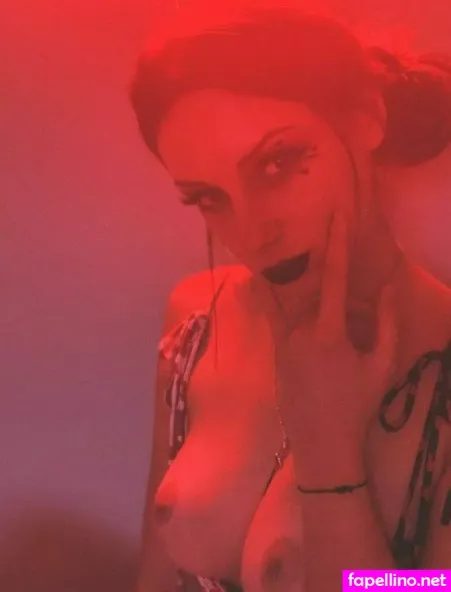 Blancnoir Izzy Xx OnlyFans Thumbnail #DYPa4iJEQ2