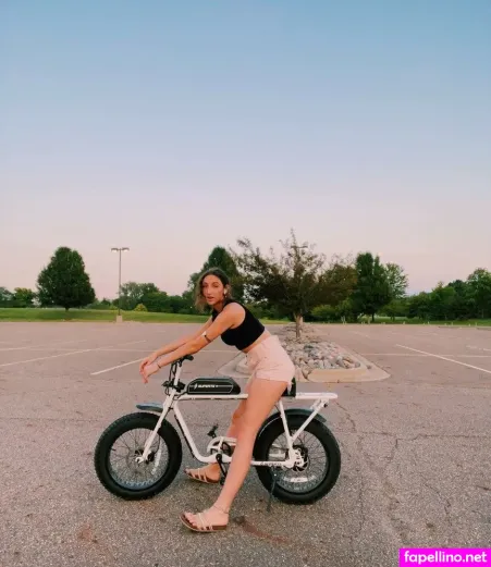 Blangelaaa OnlyFans Thumbnail #L69zBrA1l5