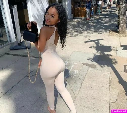 Blasianbabylola OnlyFans Thumbnail #5bw49zP1IB