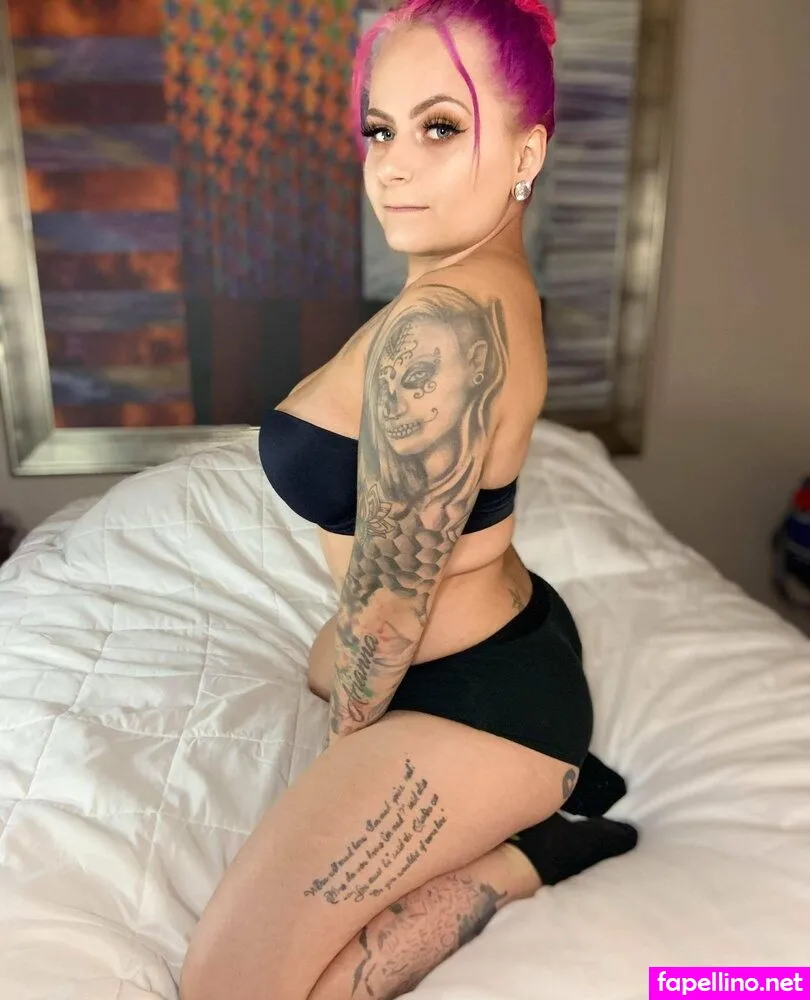 blaze_bradshaw_, blazebradshaw2 Nude Leaked OnlyFans Photo #5QwapRz3lo