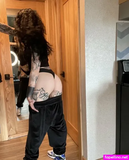 Blazed Brat OnlyFans Thumbnail #7Imh2GXya4