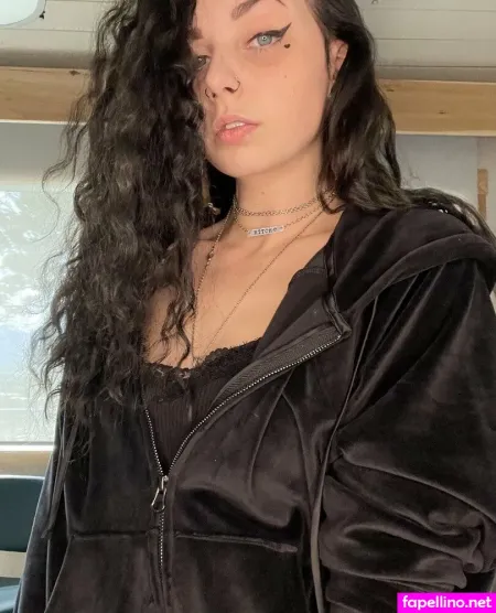 Blazed Brat OnlyFans Thumbnail #e8VVoUjqEv