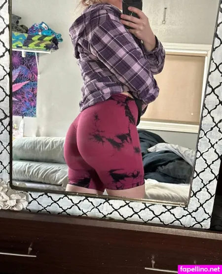 Blazedbaby1022 OnlyFans Thumbnail #0XXmbU1lc2