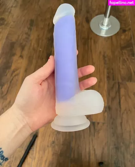 Blazinghottietv2 OnlyFans Thumbnail #rgn76sdhF3