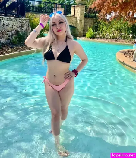 Blazinnbertha OnlyFans Thumbnail #9oYf3aVkTM