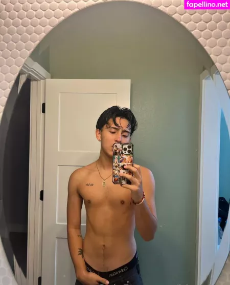 Blessfour OnlyFans Thumbnail #TvNA3i8yoF