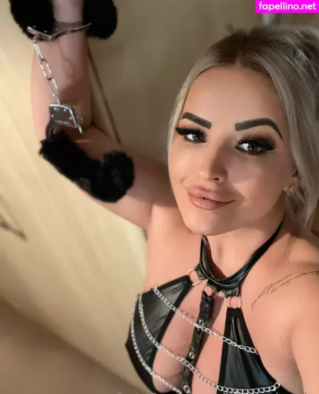 Bliss Simple OnlyFans Thumbnail #kbEf242Den