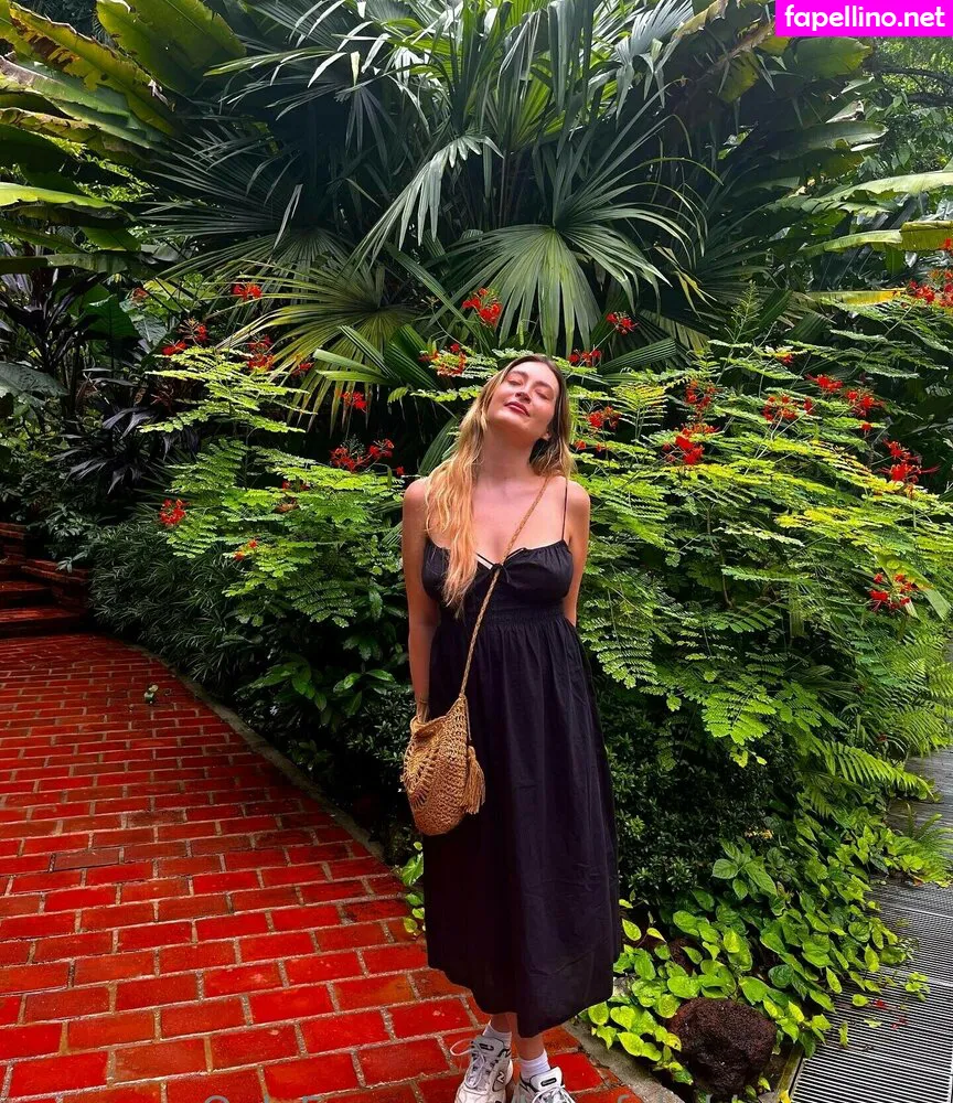 blissfulwhisper, blissfulwhisperasmr Nude Leaked OnlyFans Photo #6Dn2G588Eo