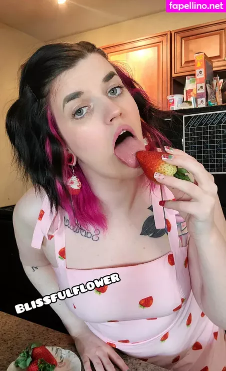 Blissfulflower OnlyFans Thumbnail #eilI2wDZBS