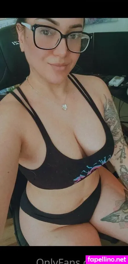 Blixi OnlyFans Thumbnail #97G4xthcEM