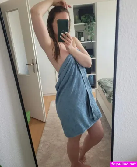 Blond Sophie OnlyFans Thumbnail #IMpBMOpdr7