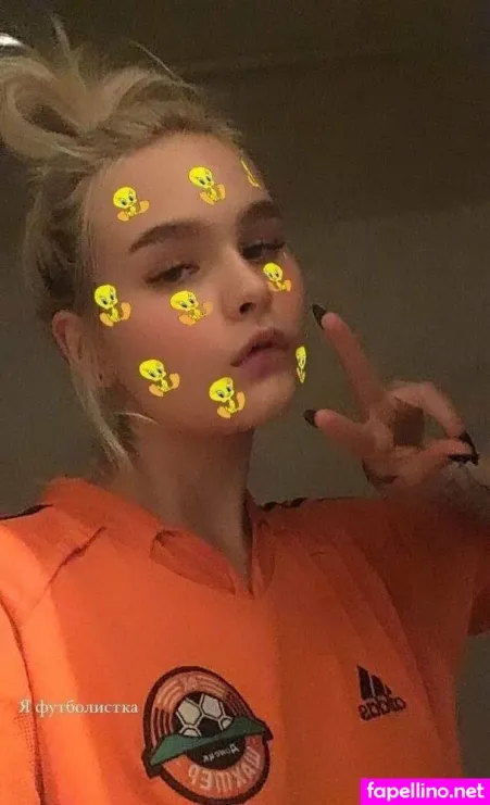 Blonde Bitch 69 OnlyFans Thumbnail #BkLhgUjiyA