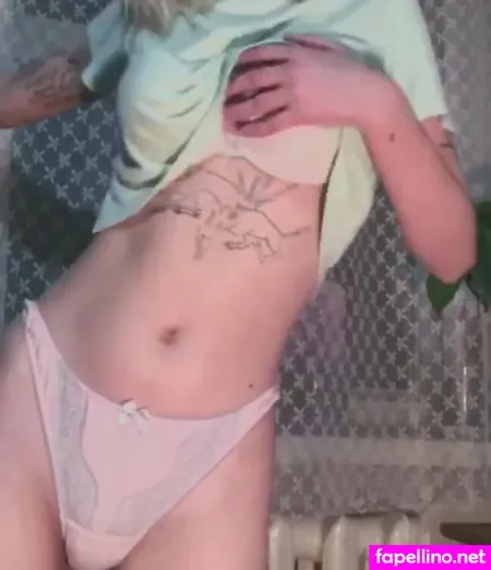 Blonde Bitch 69 OnlyFans Thumbnail #p5zwpXqA4j