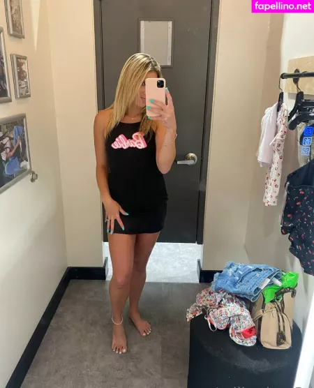 Blonde Bombshell922 OnlyFans Thumbnail #Xa4Ls3VgoC