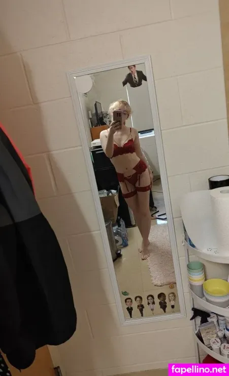 Blonde Katie OnlyFans Thumbnail #TM20ttvEi3