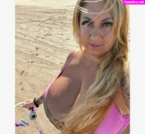Blonde Maria OnlyFans Thumbnail #t20R4XnWFt