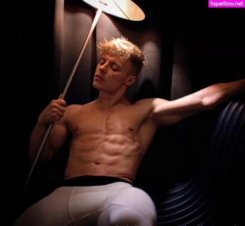 Blonde Svenko OnlyFans Thumbnail #f5PrRfPSVq