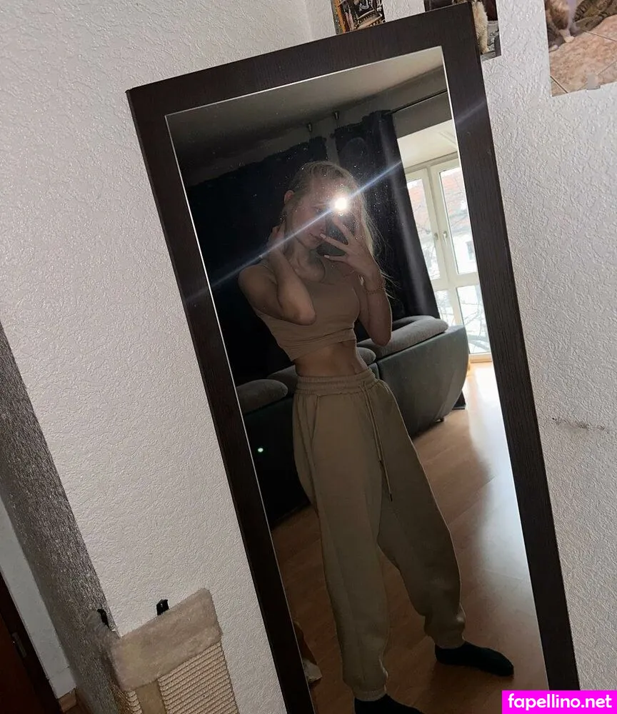 Blonde Vivi, blonde_vivi Nude Leaked OnlyFans Photo #5WgMSGfaX3