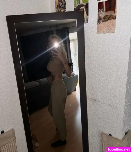 Blonde Vivi OnlyFans Thumbnail #bTebFSnJFA