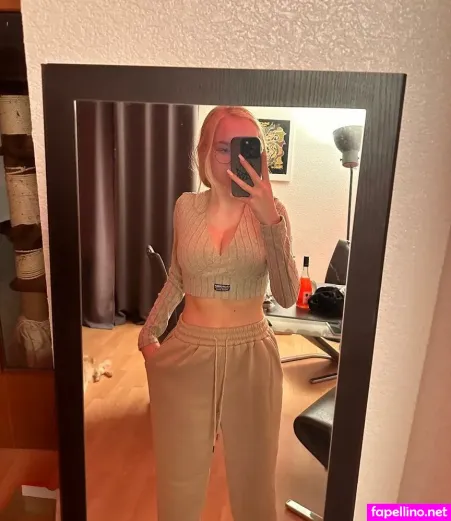 Blonde Vivi OnlyFans Thumbnail #eT62TsYRAG