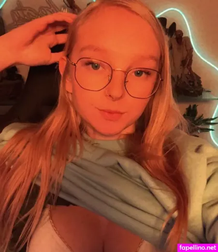 Blonde Vivi OnlyFans Thumbnail #vvFsOpYC3n