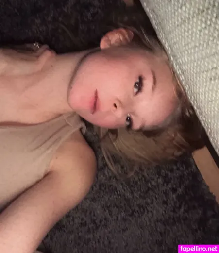 Blonde Vivi OnlyFans Thumbnail #xJlVwD4fc7