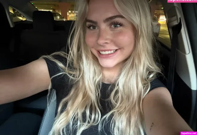 Blondeariah OnlyFans Thumbnail #voh7WyYPyi