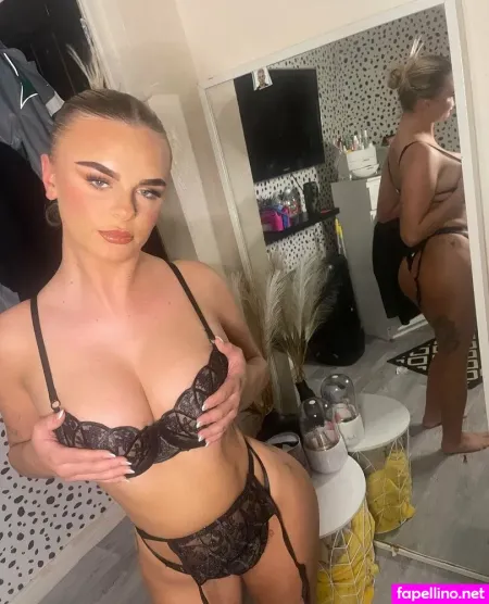 Blondebarbsxx OnlyFans Thumbnail #x80JwArtCU