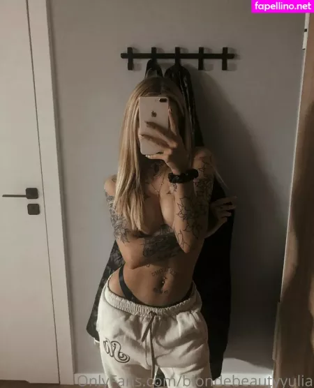 Blondebeautyyulia 1 OnlyFans Thumbnail #cMFas1DG2S