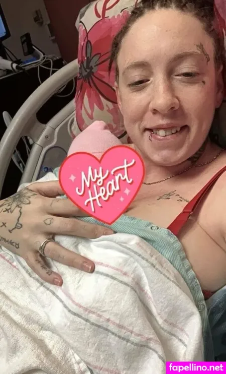 Blondebitch2748 OnlyFans Thumbnail #TmteDD8hUb