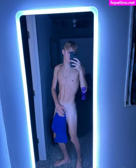 Blondeboybradfree OnlyFans Thumbnail #aY3XyxeG1s