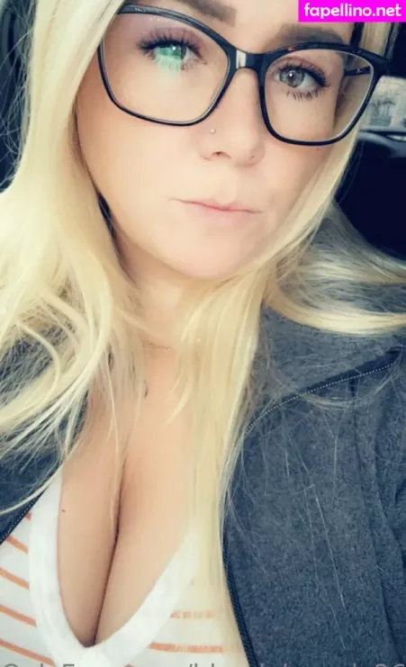 Blondebrandy269 OnlyFans Thumbnail #2RHMo7iliW