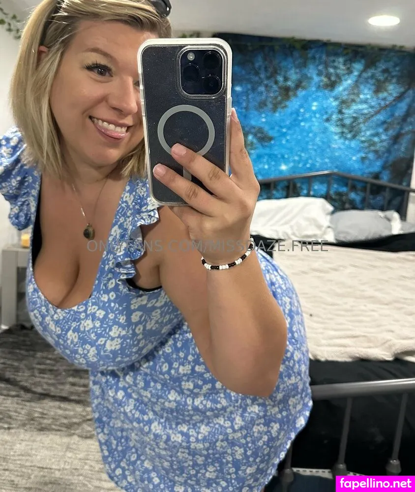 blondebronzebad Nude Leaked OnlyFans Photo #2DARpE4u6Y