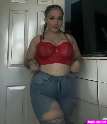 Blondecurvybabevip OnlyFans Thumbnail #QFw7OdvAcZ