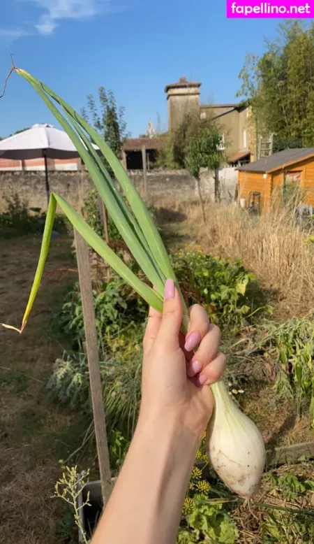 Blondedouce OnlyFans Thumbnail #oiWnng9qTF