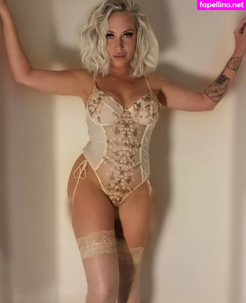 blondeeexo, blondiexo_ Nude Leaked OnlyFans Photo #xjGGbEwuam