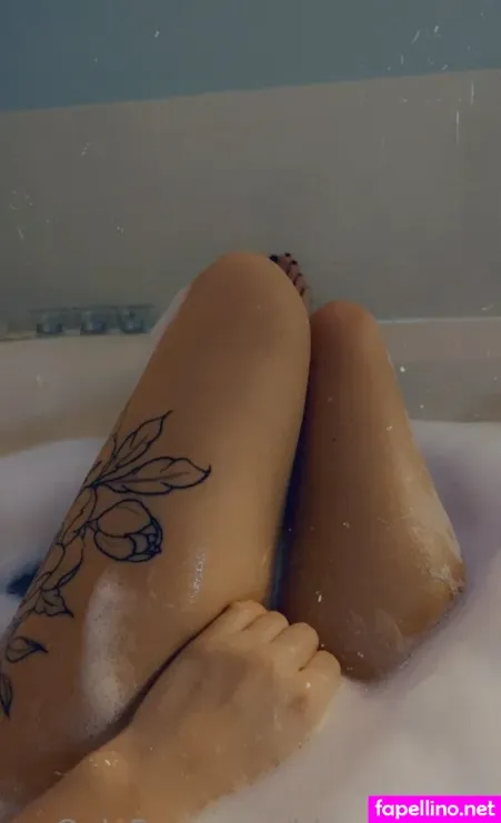 Blondegoth1 OnlyFans Thumbnail #N8tqwpCkAG