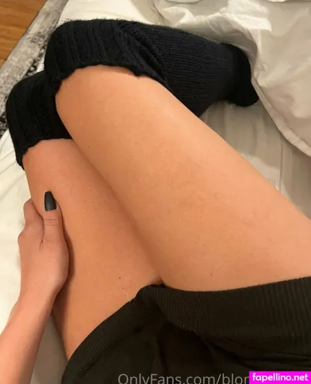 Blondegoth1 OnlyFans Thumbnail #dmAHfw42aE