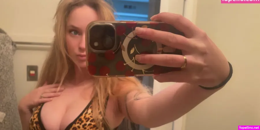 Blondehonney2 OnlyFans Thumbnail #o87ORknJ3c