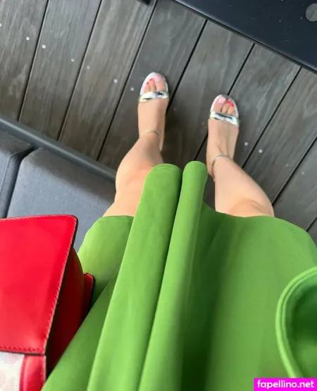 Blondehottiekerry 1 OnlyFans Thumbnail #UPnSnsL8Ib