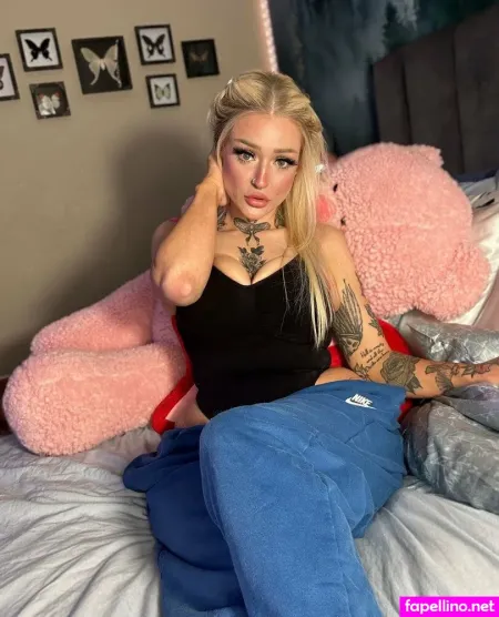 Blondekittycattt 1 OnlyFans Thumbnail #Y1OfEyLVan