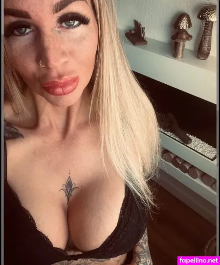 Blondemaus33 OnlyFans Thumbnail #ooAZe97HqV