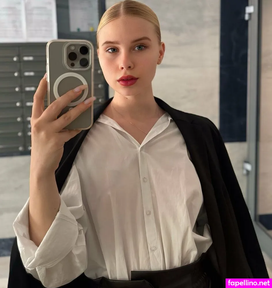 blondemias, world_of_blondes Nude Leaked OnlyFans Photo #JGlCh21MyS