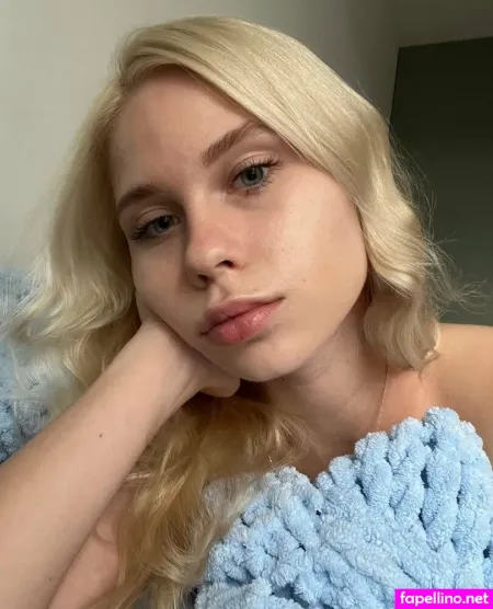 Blondemias OnlyFans Thumbnail #P3k7DvbY2i