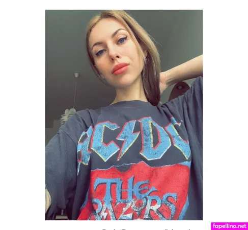 Blondenextdoor25 Main Profile Photo