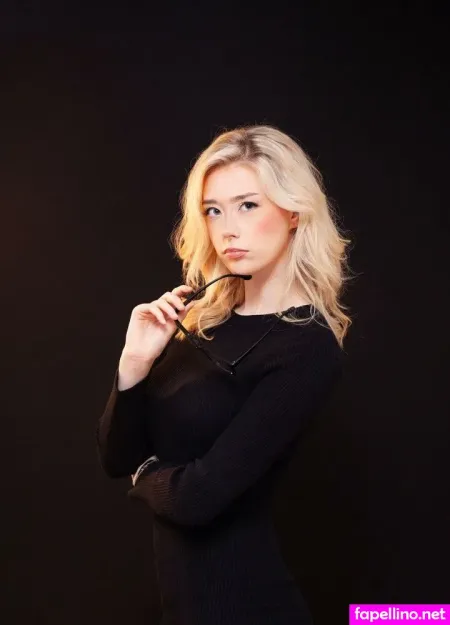 Blondepraxis OnlyFans Thumbnail #ZXC8dpPm0b