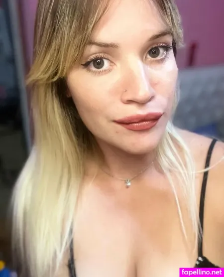 Blondesex69 Main Profile Photo