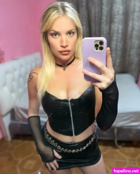 Blondesex69 OnlyFans Thumbnail #WHQlUVKb3S